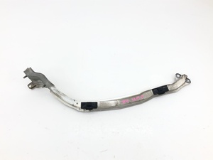 _b141513 トヨタ アルテッツァ AS200 Zエディション GXE10 ヘッドライト ステー ブラケット 右 RH 040 SXE10 JCE10 ジータ