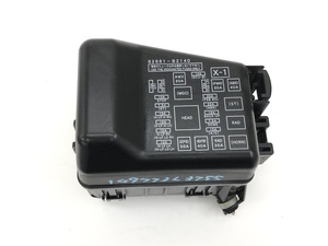 _b149773 ダイハツ タント Xスペシャル L375S ヒューズボックス エンジンルーム側 82661-B2140 156700-2960 L385S