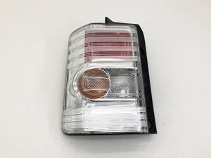 _b153206 ダイハツ ムーヴコンテ カスタムRS L575S テールランプ ライト レンズ 左 LH 20509 L575S トヨタ ピクシススペース L575A L585A