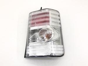 _b153731 ダイハツ ムーヴコンテ カスタムX L575S テールランプ ライト レンズ 右 RH 20509 L575S トヨタ ピクシススペース L575A L585A