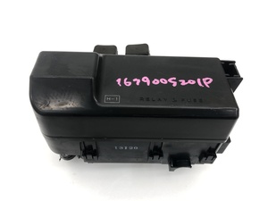 _b167900 ダイハツ ハイゼットトラック エアコン パワステ スペシャル S201P ヒューズボックス エンジンルーム側 82661-B5010 S211P