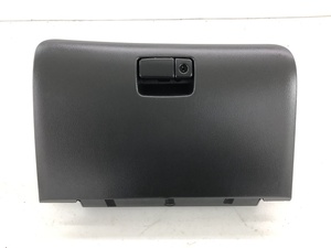 _b175227 スバル レガシィツーリングワゴン B-SPORT BH5 グローブボックス 左 LH 020 BE5