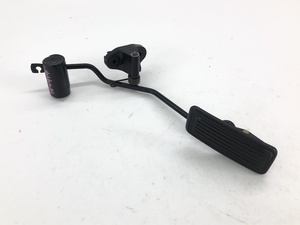 _b182974 トヨタ マークⅡ 2.0 グランデ レガリア GX100 アクセルペダル JZX100 JZX105 GX105 チェイサー クレスタ
