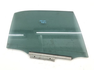 _b184166 トヨタ アルテッツァ AS200 ワイズセレクション GXE10 ドア ガラス ウィンドウ リア リヤ 右 R/RH M2F3 SXE10 JCE10 ジータ