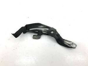 _b105401 トヨタ アルテッツァジータ AS200 Zエディション GXE10W オルタネーター ダイナモ マウント ブラケット ステー 1G-FE