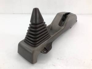 _b189723 ダイハツ ハイゼットトラック S82P センターコンソール サイドブレーキ カバー トリム 内装 LKT2 58810-87515 S80P S81P S83P