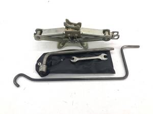 _b190395 スズキ エブリイ ジョイン リミテッド DF51V 車載工具 パンタグラフジャッキ DE51V キャリイ DC51T DD51T