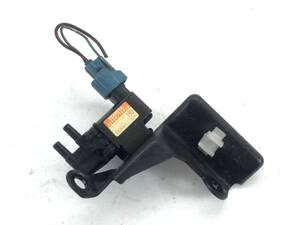 _b190556 トヨタ マークⅡ 2.0 グランデ GX100 バキュームスイッチング バルブ 25860-70020 101362-1900 JZX100 JZX105 GX105 チェイサー