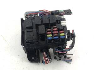 _b190768 ダイハツ ハイゼットカーゴ デラックス S320V ヒューズボックス 室内側 81980-97201 066500-4301 S330V S321V S331V アトレー