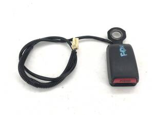 _b190768 ダイハツ ハイゼットカーゴ デラックス S320V シートベルト キャッチ フロント 右 F/RH FB10 S330V S321V S331V アトレーワゴン