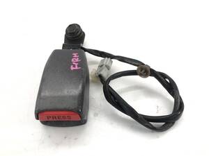 _b194915 ホンダ アクティトラック SDX HA7 シートベルト キャッチ フロント 右 F/RH - K - S HA6