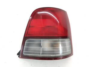 _b195256 ホンダ トゥデイ Gs JA4 テールランプ ライト レンズ 右 RH 043-1299 JA5