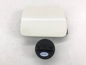 _b195701 トヨタ マークⅡ 2.0 グランデ レガリア GX100 給油口 キャップ 燃料 フィラー フューエルリッド ふた 蓋 カバー 051 JZX100