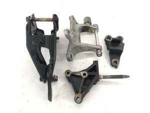 _b196513 ホンダ インテグラ タイプS DC5 エンジンマウントブラケット ステー K20A タイプR