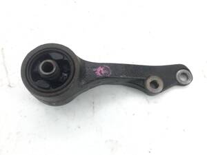 _b196869 スズキ エブリイ PA DA64V デフマウント フロント (2) K6A ワゴン DA64W マツダスクラム DG64V DG64W