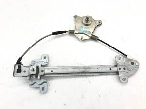 _b197015 マツダ スクラムバン PA DG64V ドア ウインドウ レギュレーター リア リヤ 右 R/RH ワゴン DG64W スズキ エブリイ DA64V DA64W