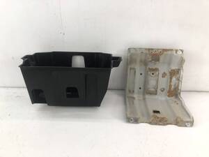 _b196869 スズキ エブリイ PA DA64V バッテリートレー トレイ ホルダー ケース ボックス 72531-68H00 26U ワゴン DA64W