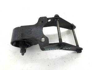 _b197015 マツダ スクラムバン PA DG64V エンジンマウント (3) K6A ワゴン DG64W スズキ エブリイ DA64V DA64W