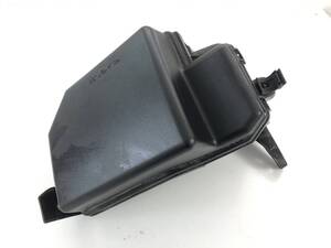 _b197336 トヨタ マークⅡ 2.0 グランデ GX100 ヒューズボックス エンジンルーム側 28300-46010 88263-24030 JZX100 JZX105 GX105