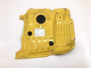 _b106389 ホンダ ビート PP1 エンジンカバー フード メンテナンス (1) Y53