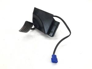 _b195899 スバル サンバートラック KS4 アクセルペダル KS3 バン KV3 KV4