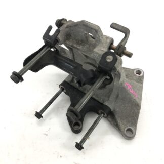 _b175227 スバル レガシィツーリングワゴン B-SPORT BH5 エアコン コンプレッサー ステー ブラケット 金具 BE5