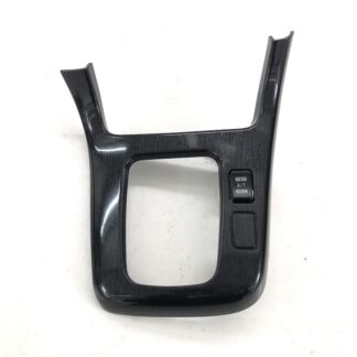 _b175227 スバル レガシィツーリングワゴン B-SPORT BH5 センターコンソール パネル シフト カバー トリム 内装 020 BE5