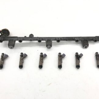 _b191863 トヨタ マークⅡ 2.0 グランデ GX100 インジェクター 4穴 デリバリーパイプ付き 1G-FE 23250-70120 GX105 チェイサー クレスタ