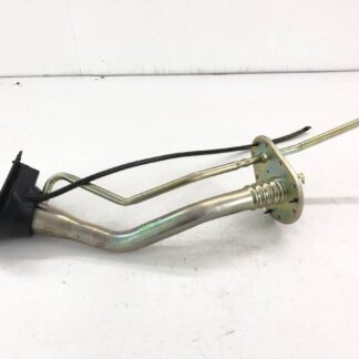 _b195701 トヨタ マークⅡ 2.0 グランデ レガリア GX100 給油パイプ 配管 フィラー ネック 給油口 キャップ 燃料 フューエル JZX100 JZX105