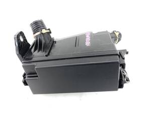 _b198118 ホンダ フィット 13G Fパッケージ GK3 ヒューズボックス エンジンルーム側 GK4 GK5 GK6 ハイブリッド GP5 GP6