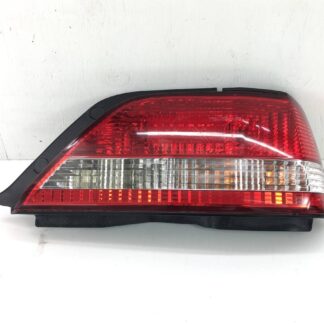 _b198521 トヨタ クレスタ 2.5エクシードG JZX100 テールランプ ライト レンズ 右 RH 22-261 JZX105 GX100 GX105 マークⅡ チェイサー