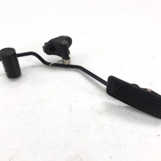 _b193805 トヨタ チェイサー 2.0 アバンテ GX100 アクセルペダル JZX100 JZX105 GX105 マークⅡ クレスタ