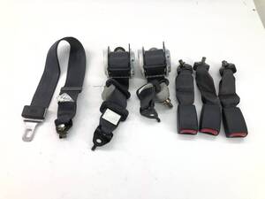 _b199407 ホンダ パートナー 1.5 EL EY7 シートベルト キャッチ 受け バックル セット リア リヤ 左右 K EY6 EY8 EY9 オルティア EL1 EL2