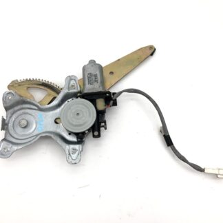 _B142445 Toyota Altezza AS200 Z Edition GXE10 door window regulator motor rear rear left R/LH 85720-53030 SXE10
