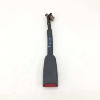 _b146143 ダイハツ アトレーワゴン ツーリングターボ S220G シートベルト キャッチ フロント 左 F/LH FUS7 S230G S220V S230V