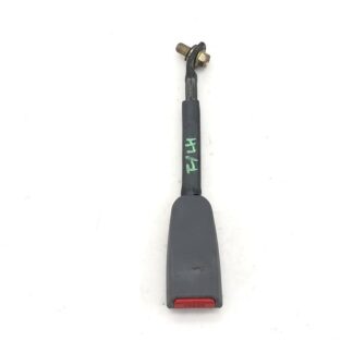 _b146857 ダイハツ アトレーワゴン エアロダウンビレットターボ S220G シートベルト キャッチ フロント 左 F/LH FYS7 S230G S220V S230V