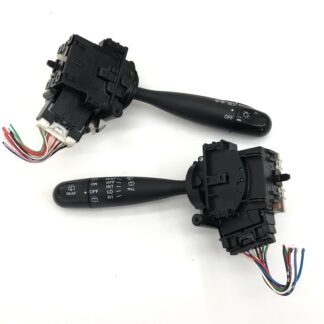 _b149773 ダイハツ タント Xスペシャル L375S コンビネーションスイッチ レバー ライト ディマー ワイパー L385S