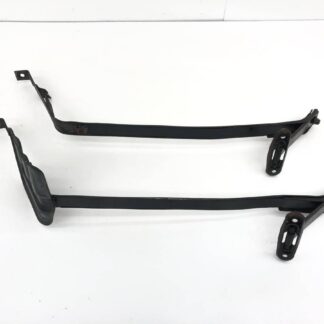 _b126946 トヨタ クレスタ スーパールーセント GX51 燃料タンク バンド ブラケット ステー MX51 GX61 MX61