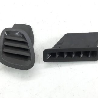_b187657 トヨタ マークⅡ 2.0 グランデ GX100 ダッシュボード エアコン ルーバー 吹出口 (2) 左右 FG40 55961-22090 JZX100 JZX105 GX105