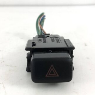 _b188221 トヨタ マークⅡ 2.0 グランデ GX100 ハザード スイッチ 157962 TR9501 JZX100 JZX105 GX105 チェイサー クレスタ