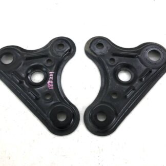 _b188221 トヨタ マークⅡ 2.0 グランデ GX100 サスペンションメンバー ブラケット ステー フロント JZX100 JZX105 GX105 チェイサー
