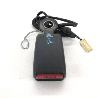 _b189319 ダイハツ ハイゼットカーゴ デラックス S321V シートベルト キャッチ フロント 右 F/RH FB10 S320V S330V S331V アトレーワゴン