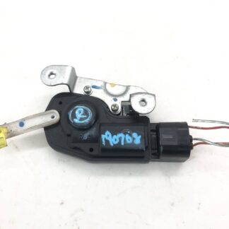 _B190768 Daihatsu HiZet Cargo Deluxe S320V Door lock actuator solenoid rear rear back door S330V S321V S331V