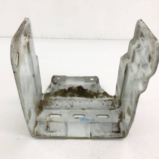 _b189723 ダイハツ ハイゼットトラック S82P バッテリー ケース ボックス 038 S80P S81P S83P