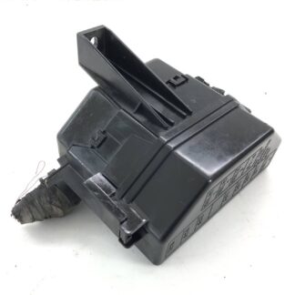 _b193401 スズキ キャリイ KU DA62T ヒューズボックス エンジンルーム側 156700-2080 DA52T DB52T マツダ スクラムトラック DG52T DG62T