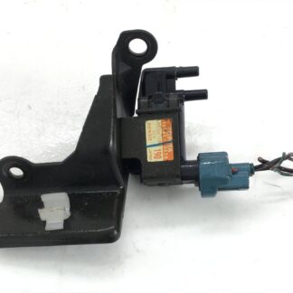 _b194422 トヨタ マークⅡ 2.0 グランデ レガリア GX100 バキュームスイッチング バルブ 25860-70020 101362-1900 JZX100 JZX105 GX105
