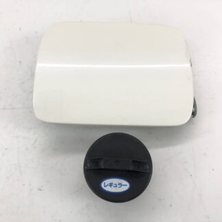 _b195701 トヨタ マークⅡ 2.0 グランデ レガリア GX100 給油口 キャップ 燃料 フィラー フューエルリッド ふた 蓋 カバー 051 JZX100