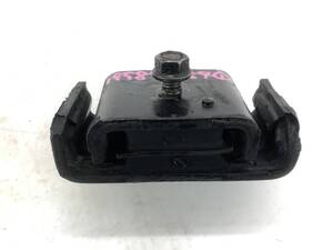 _b195899 スバル サンバートラック KS4 エンジンマウント (1) KS3 バン KV3 KV4