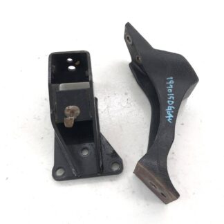 _b197015 マツダ スクラムバン PA DG64V エンジンマウントブラケット ステー K6A ワゴン DG64W スズキ エブリイ DA64V DA64W