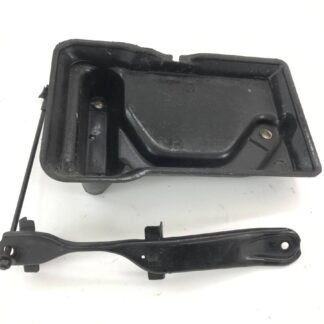 _b197336 トヨタ マークⅡ 2.0 グランデ GX100 バッテリートレー トレイ ホルダー ケース ボックス ステー 1G-FE JZX100 JZX105 GX105